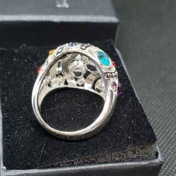 Ladies ring size 7 - Picture 2 of 2